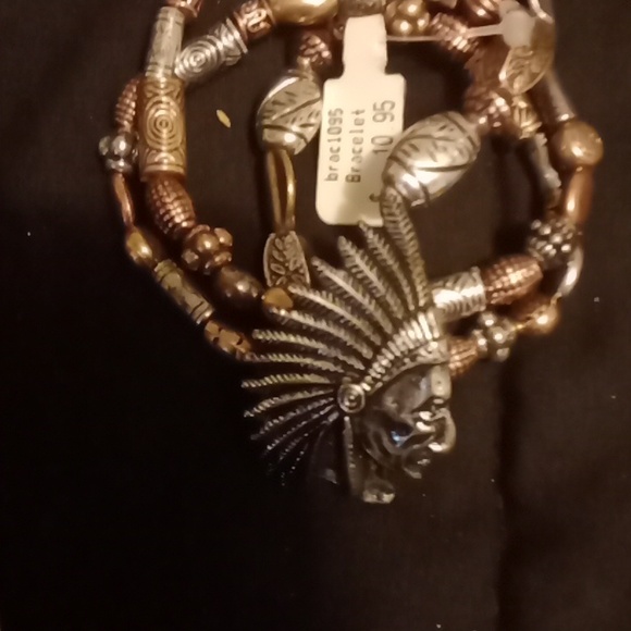 Native American Necklaces Bundle - Picture 7 of 7